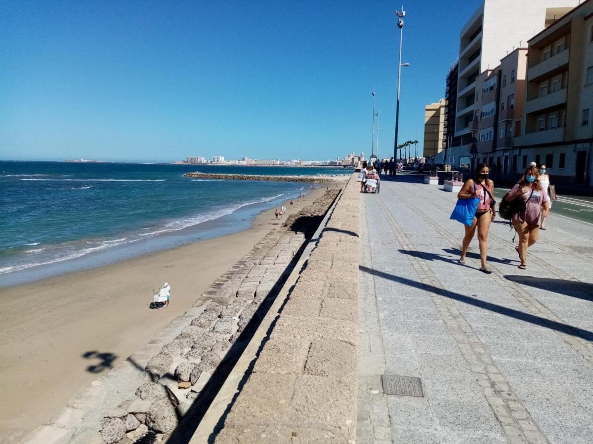 Paseo Maritimo De Cadiz Apartment Bagian luar foto